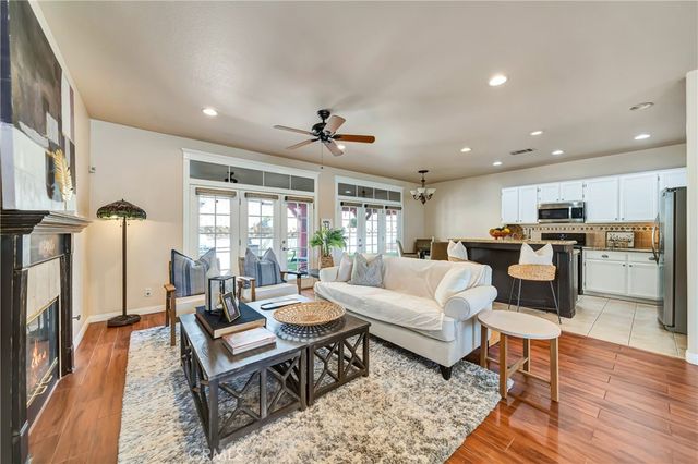 39943 Penina, Palmdale, CA 93551