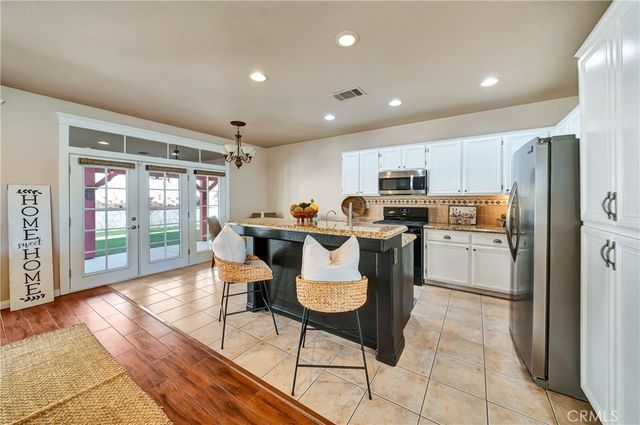 39943 Penina, Palmdale, CA 93551