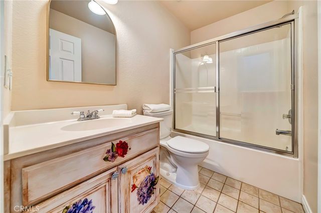 39943 Penina, Palmdale, CA 93551