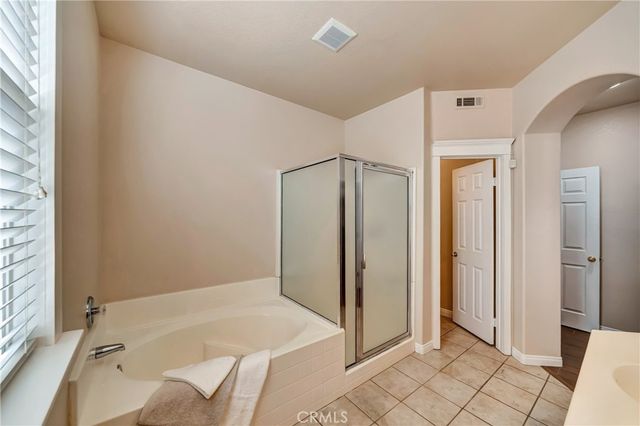 39943 Penina, Palmdale, CA 93551