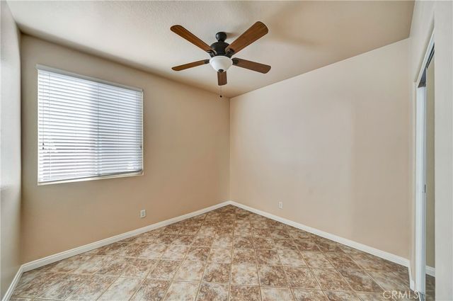 39943 Penina, Palmdale, CA 93551