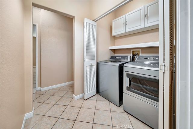 39943 Penina, Palmdale, CA 93551