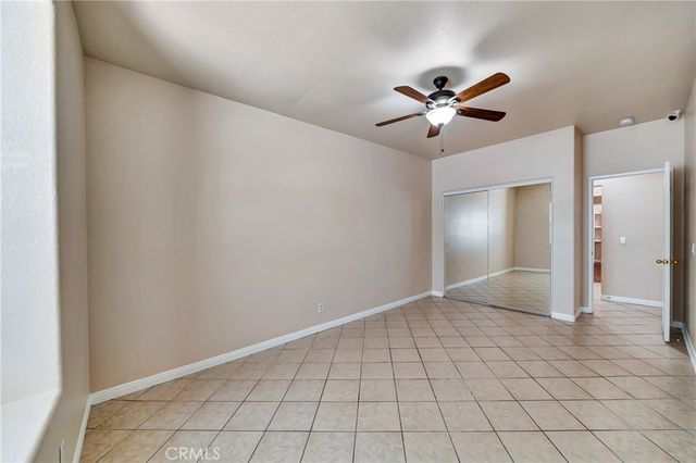 39943 Penina, Palmdale, CA 93551