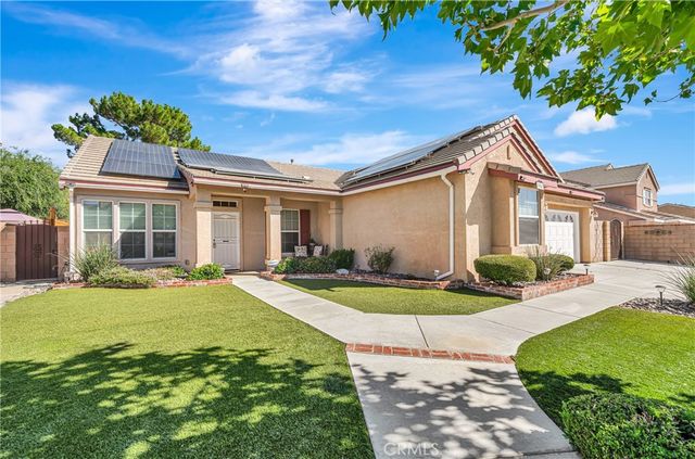 39943 Penina, Palmdale, CA 93551