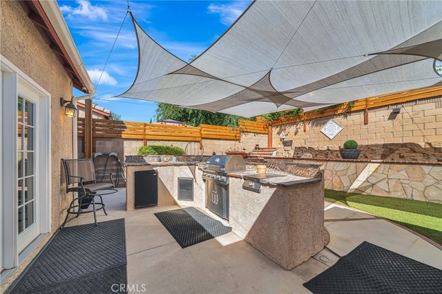 39943 Penina, Palmdale, CA 93551