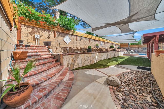 39943 Penina, Palmdale, CA 93551