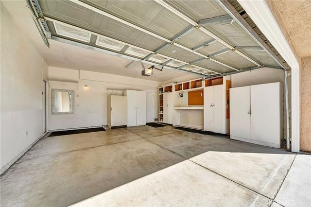 39943 Penina, Palmdale, CA 93551