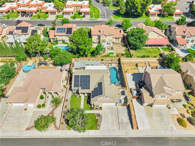 39943 Penina, Palmdale, CA 93551