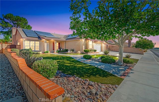 39943 Penina, Palmdale, CA 93551