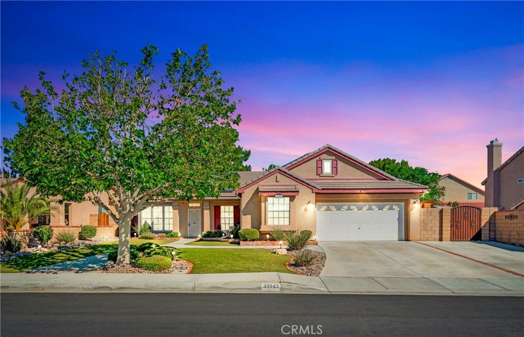 39943 Penina, Palmdale, CA 93551