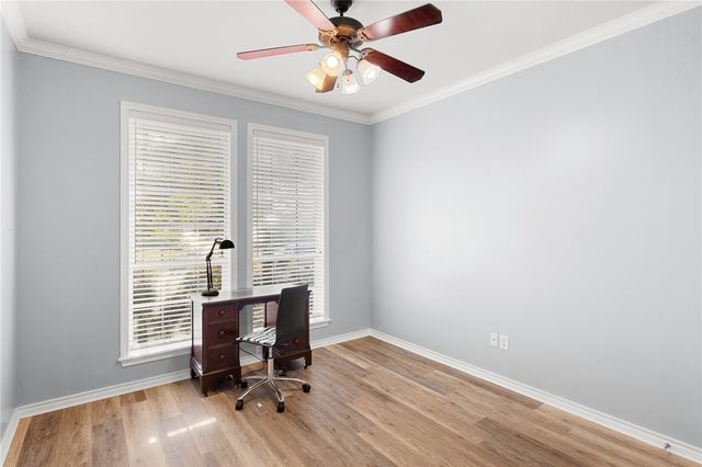 705 Kingsmill Court, College Station, TX 77845