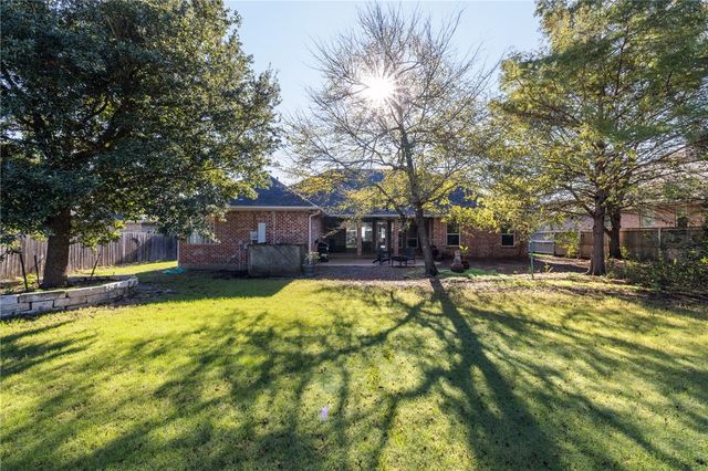 705 Kingsmill Court, College Station, TX 77845