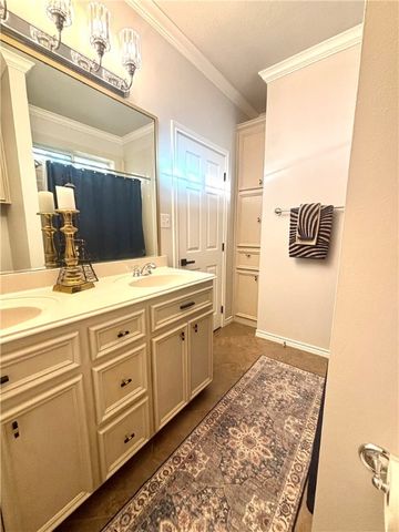 705 Kingsmill Court, College Station, TX 77845