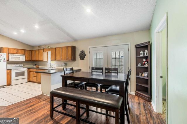 201 Lake Wisteria Drive, Kingsland, GA 31548