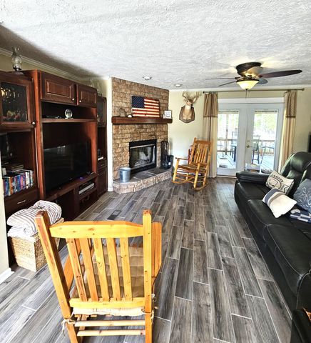 3561 Old 96 Indian Trail, Wagener, SC 29164