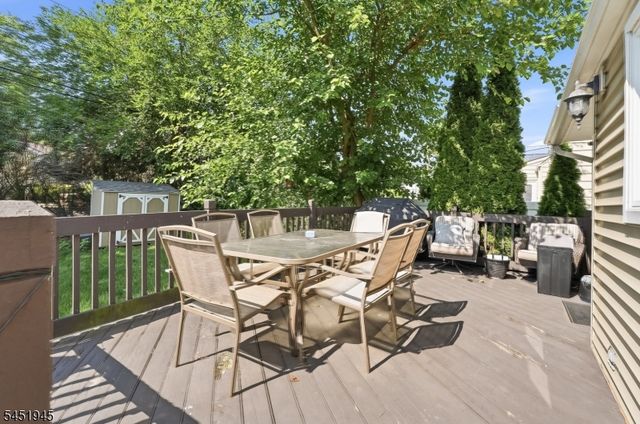230 Watchung Ave, Bloomfield Twp., NJ 07003
