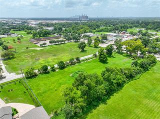 7204 Homestead Road, Houston, TX 77028