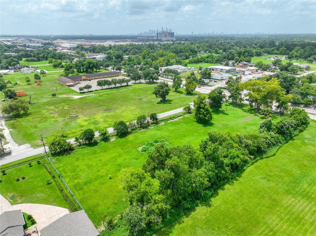 7204 Homestead Road, Houston, TX 77028