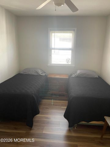 127 Hancock Avenue upstairs, Seaside Heights, NJ 08751