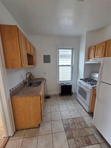 3561 Ropes Avenue, Bronx, NY 10475