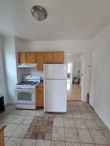 3561 Ropes Avenue, Bronx, NY 10475