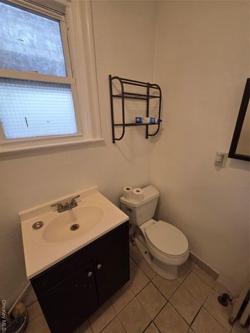 3561 Ropes Avenue, Bronx, NY 10475