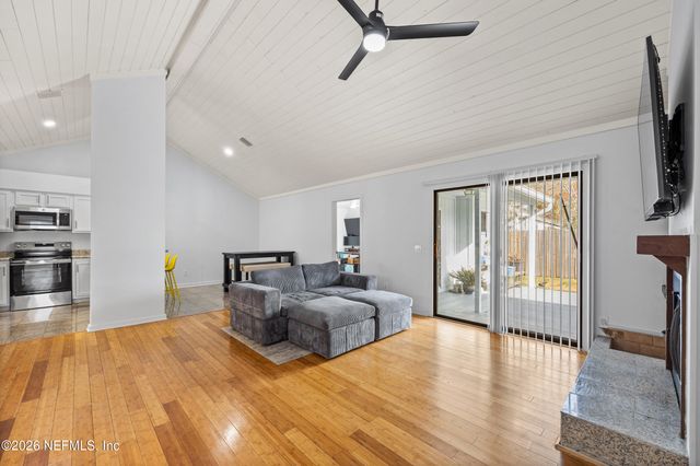 2209 TWIN PINES Circle N, Jacksonville, FL 32246