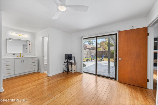 2209 TWIN PINES Circle N, Jacksonville, FL 32246