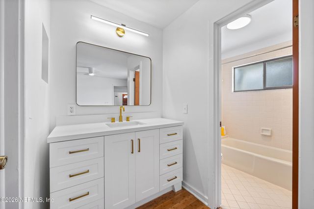 2209 TWIN PINES Circle N, Jacksonville, FL 32246