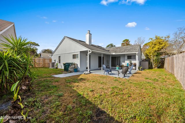 2209 TWIN PINES Circle N, Jacksonville, FL 32246