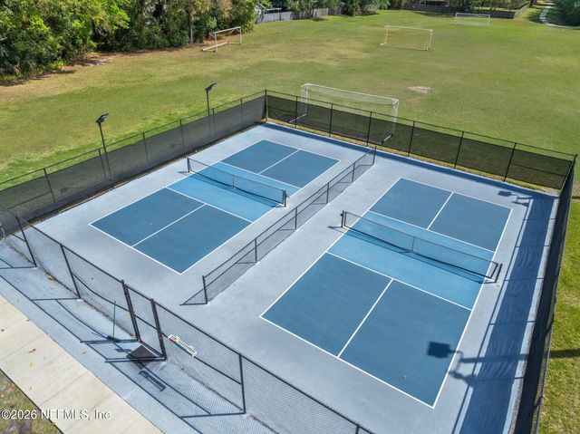 2209 TWIN PINES Circle N, Jacksonville, FL 32246