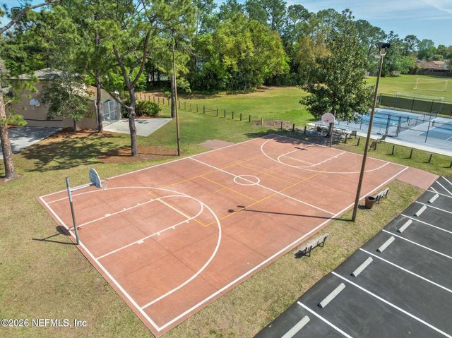 2209 TWIN PINES Circle N, Jacksonville, FL 32246