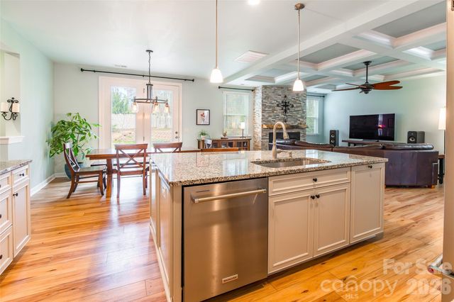 15319 Red Canoe Way, Charlotte, NC 28278