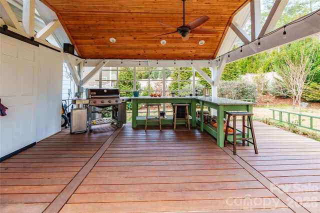 15319 Red Canoe Way, Charlotte, NC 28278