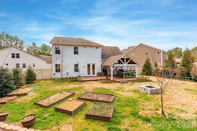 15319 Red Canoe Way, Charlotte, NC 28278