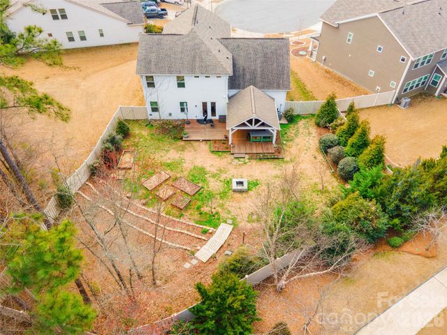 15319 Red Canoe Way, Charlotte, NC 28278