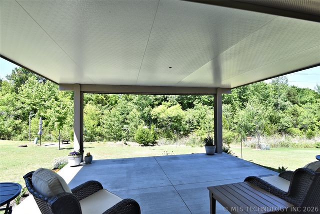3318 N 24th Avenue W, Tulsa, OK 74127