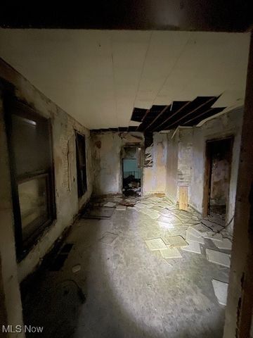 5827 Portage Avenue, Cleveland, OH 44127