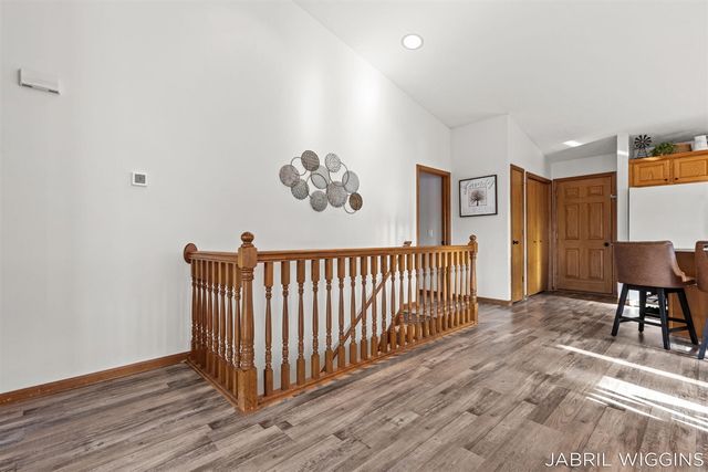 1120 Amber Ridge Drive, Byron Center, MI 49315