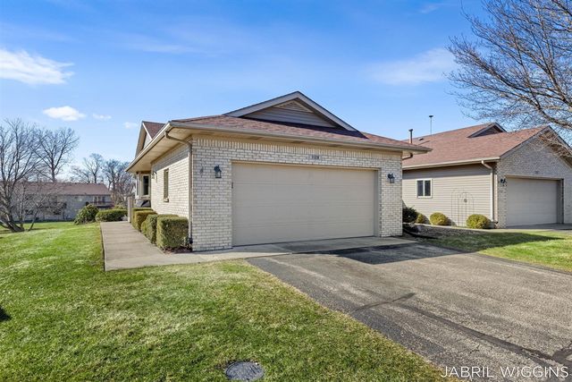 1120 Amber Ridge Drive, Byron Center, MI 49315