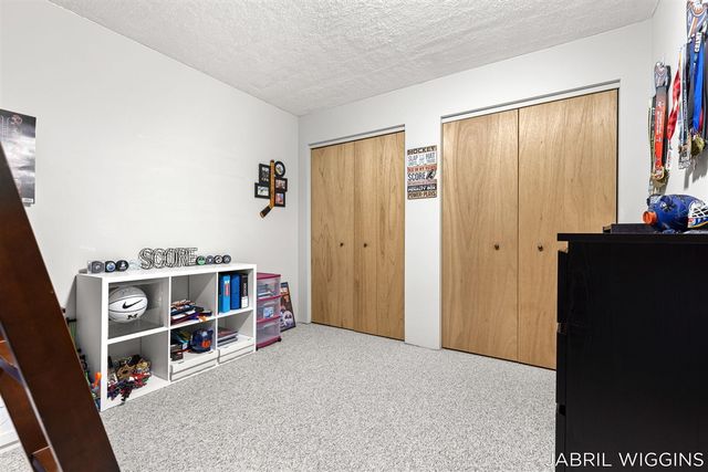 1120 Amber Ridge Drive, Byron Center, MI 49315