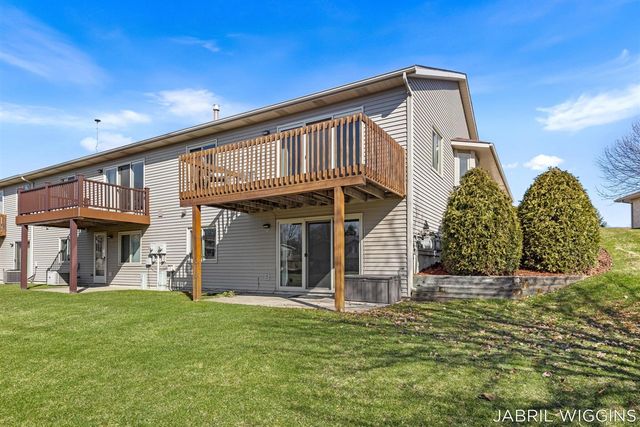 1120 Amber Ridge Drive, Byron Center, MI 49315