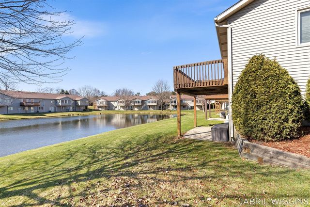 1120 Amber Ridge Drive, Byron Center, MI 49315