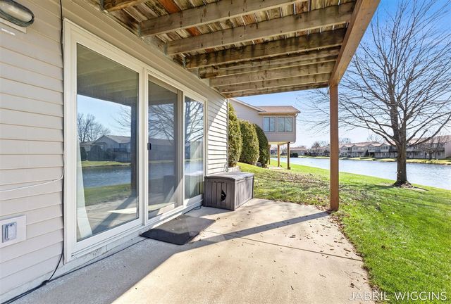 1120 Amber Ridge Drive, Byron Center, MI 49315