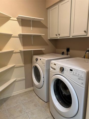 10237 Beard Ave, Austin, TX 78748