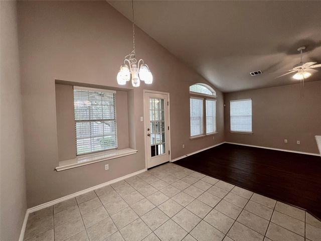 10237 Beard Ave, Austin, TX 78748