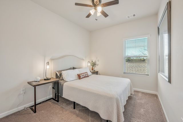 162 Jackson Alan Dr, Murfreesboro, TN 37130
