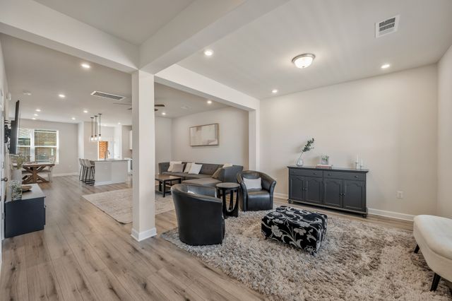 162 Jackson Alan Dr, Murfreesboro, TN 37130