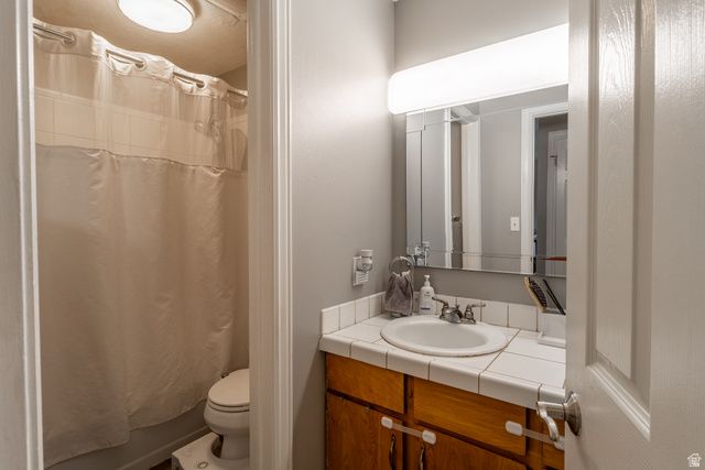 1885 E 5665 S, South Ogden, UT 84403