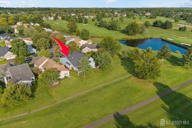 10 Thomas Paine Drive A, Monroe, NJ 08831